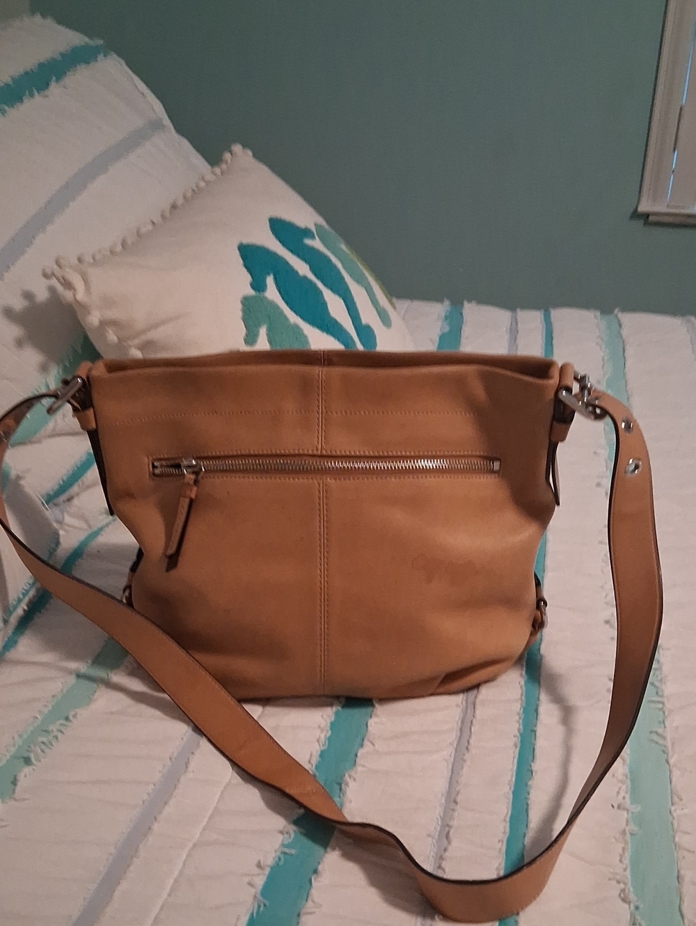 Coach Tan Leather Crossbody Shoulder Bag Authentic.  See All Pics . As Is